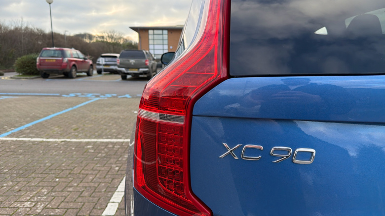 Volvo Xc90 2.0 T8 [390] Hybrid R DESIGN 5dr AWD Gtron Estate